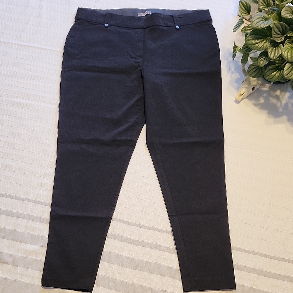 Maurices Dark Gray Ankle Pants